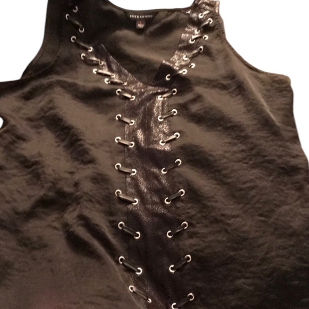 Rock & Republic size large black V-neck tank top silky camisole